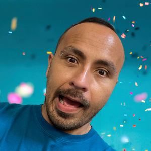 Meet your Posher, Luis